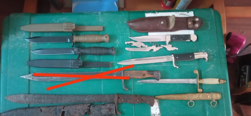 Baionete de vânzare