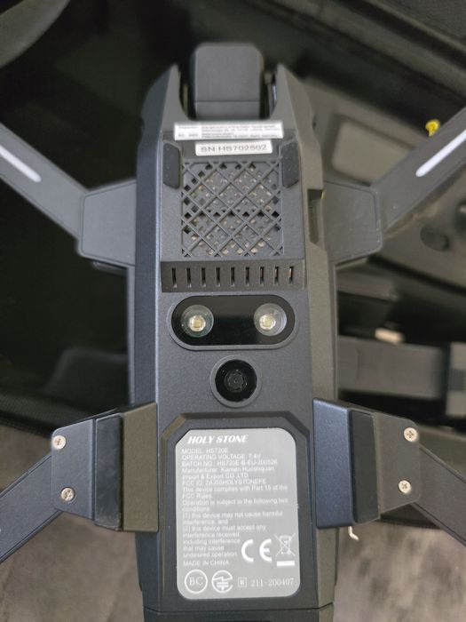 Дрон Holy Stone HS720e