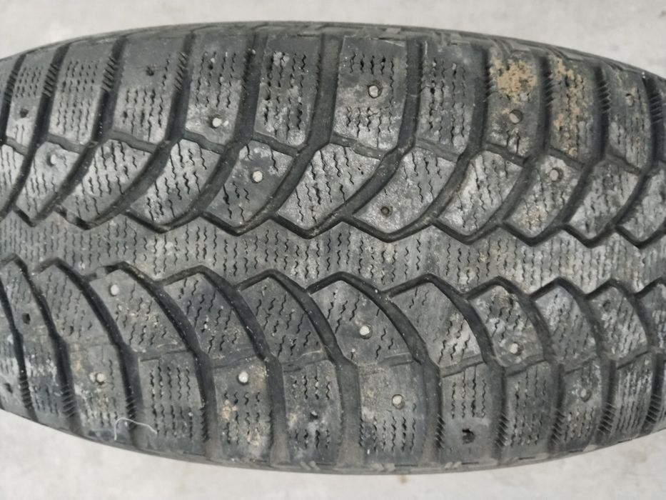 Продам диски с шинами