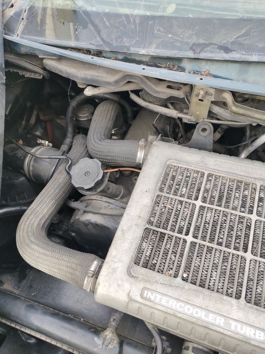 Двигатель Mitsubishi 4D56   .