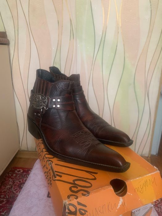 Продам кожаные туфли «казачек»