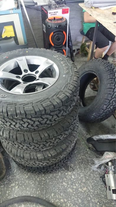 Продам диски с покрышками