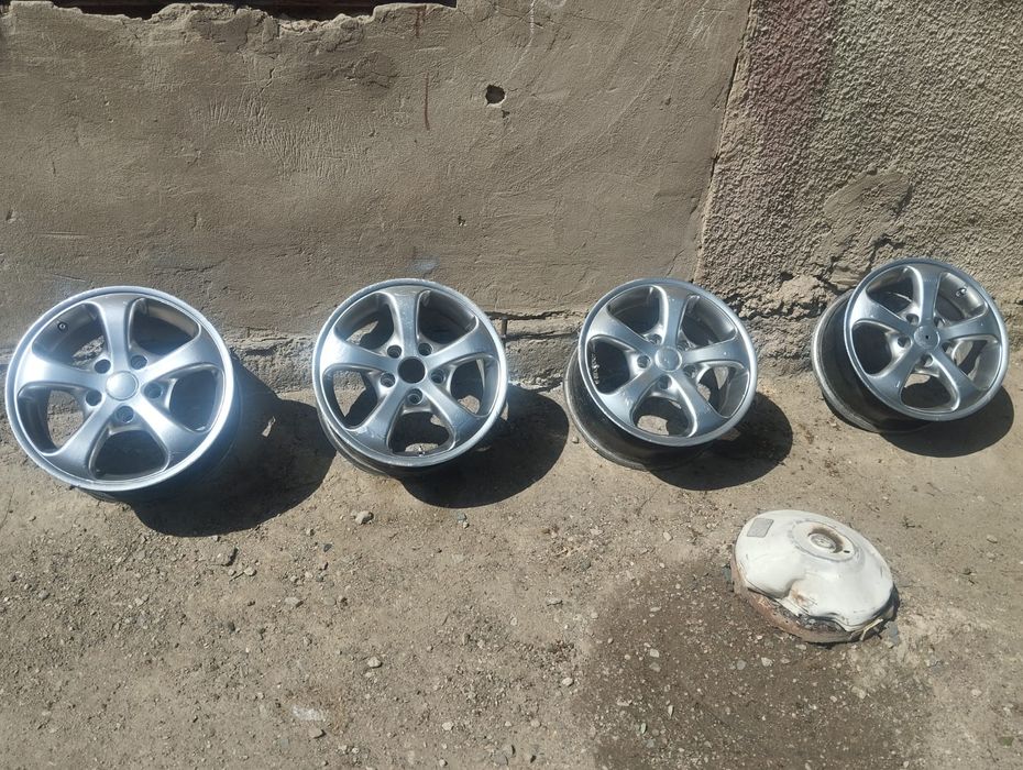 Титановые диски на ауди с4.