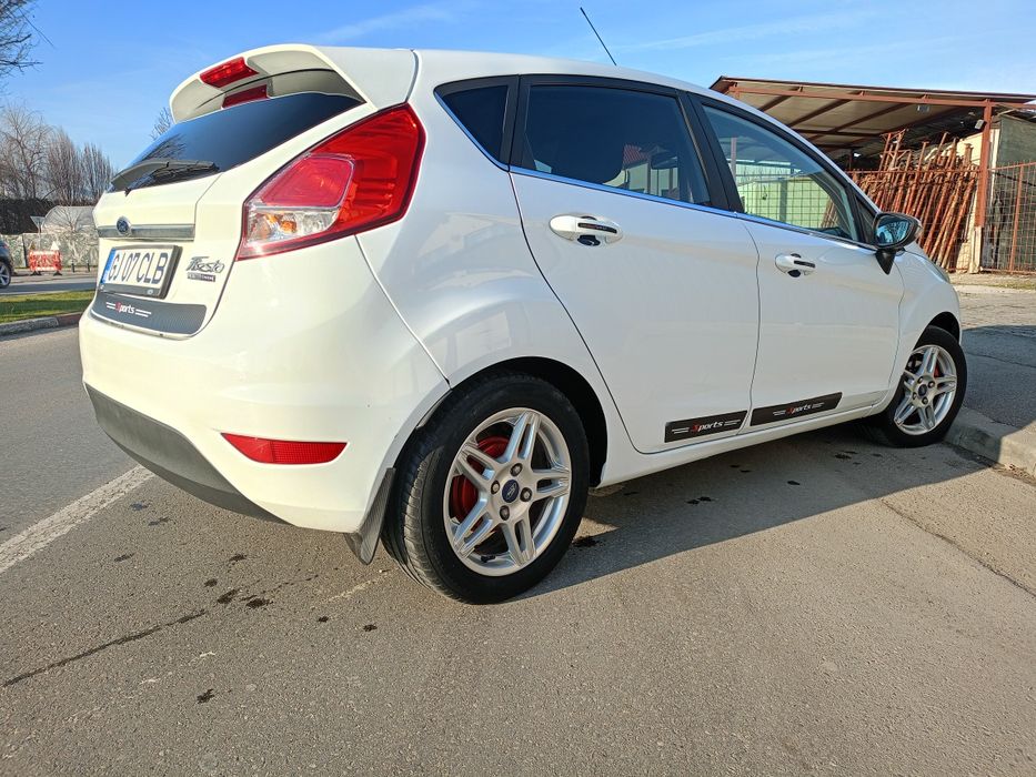 FORD Fiesta TITANIUM 1.6 TDCI 2014