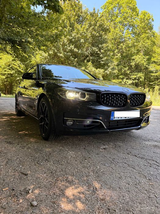 BMW Seria 3 330d xDrive Luxury Line