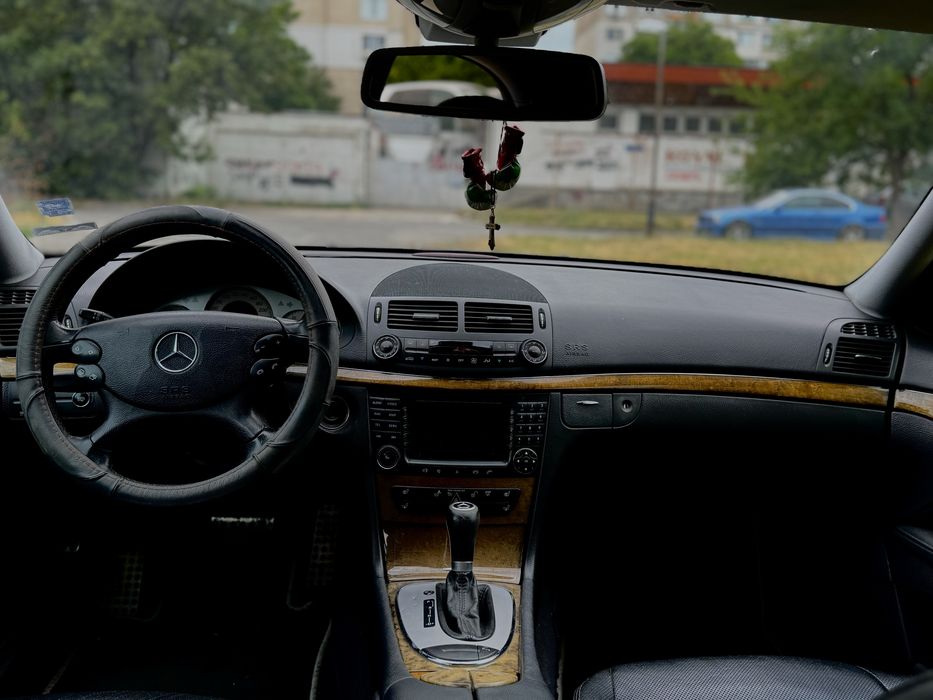 Mercedes Benz E320 Diesel