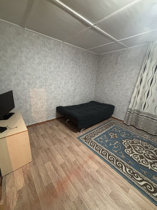 одна комнатная квартира Алмата