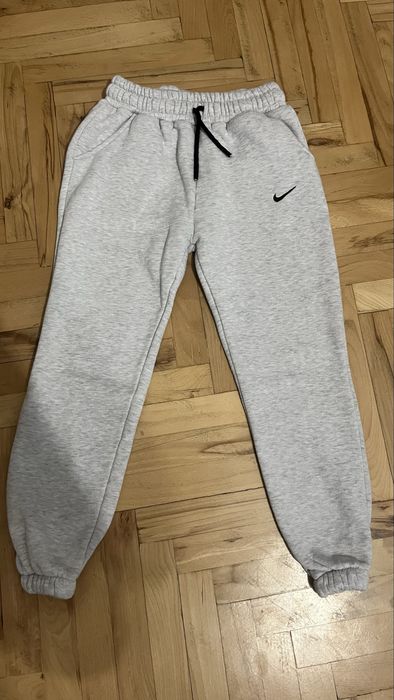 Nike екип