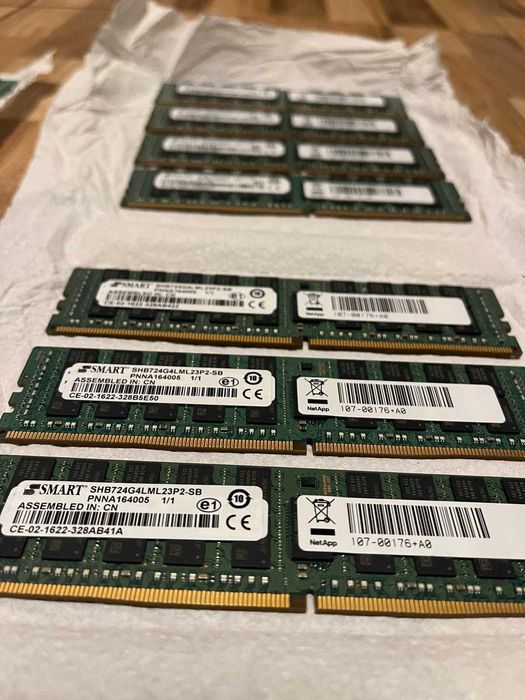 Memorii RAM Server DDR4 ECC RDIMM 16-32GB
