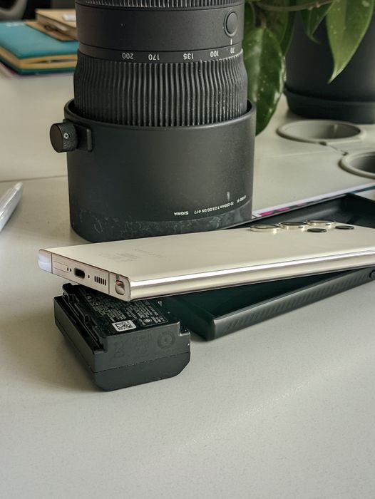 Samsung Galaxy S23 Ultra, battery 91% 512gb / 12gb ram, Cream White