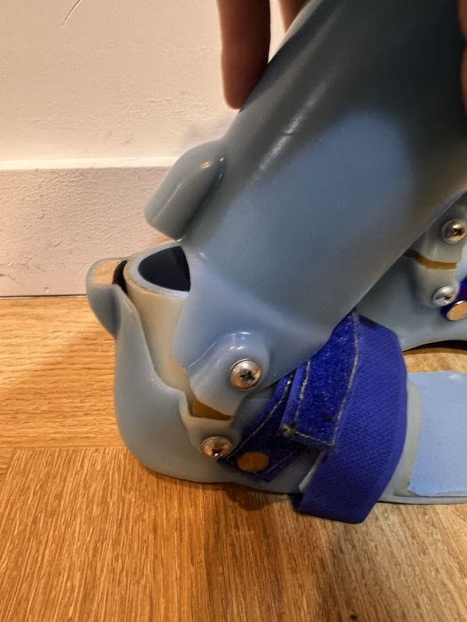 Динамические  ортезы туторы для ходьбы для инвалидов