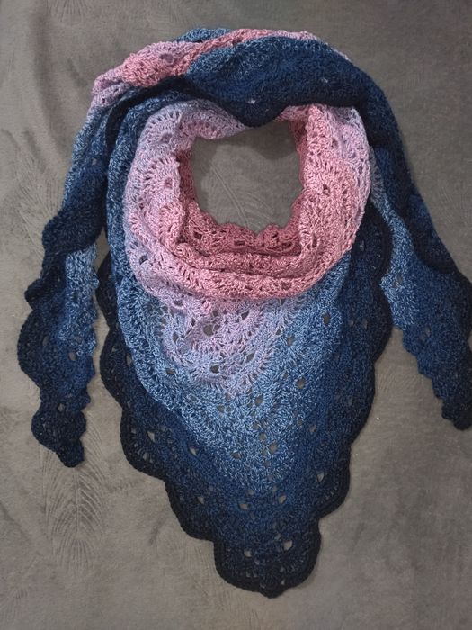 Продам бактус -платок