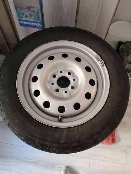 Продам колеса пирелли лето