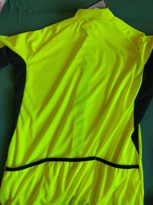 Tricouri ciclism  xxxxl si xxxl  pret fix