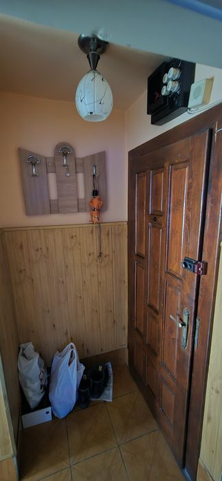 Vând Apartament cu 2 camere!