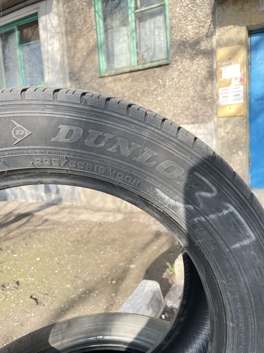 Dunlop шины 235/55/18