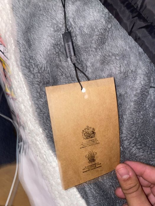 Geaca bruberry,deloc purtara