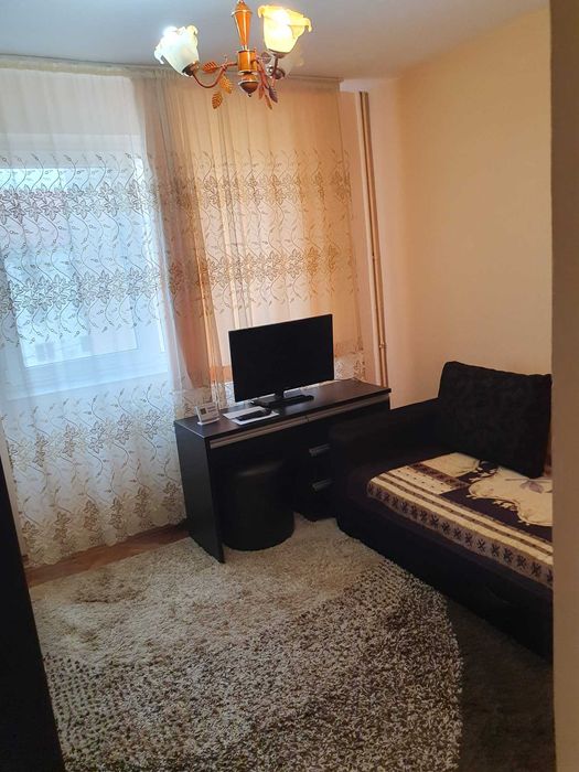 Apartament 2 camere, luminos și bine poziționat – Gara Caracal