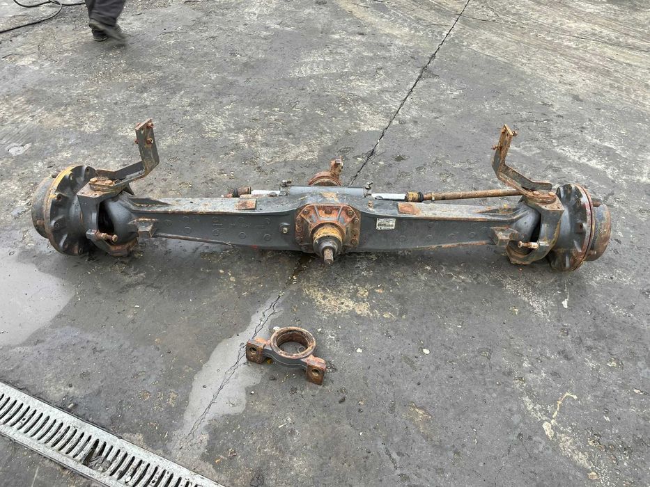 Axa buldoexcavator Fiat Hitachi FB 200 punte