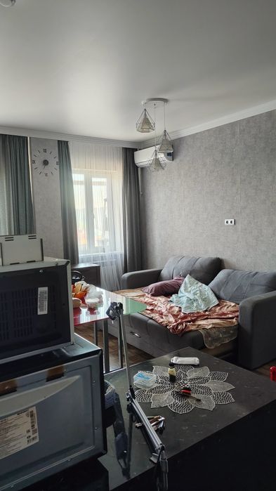 Сдам квартиру 3 комнатную студию