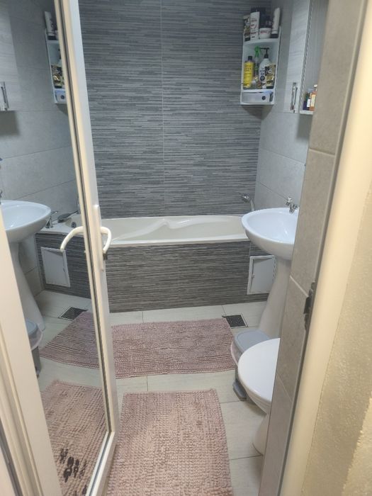 Vând apartament 2 camere