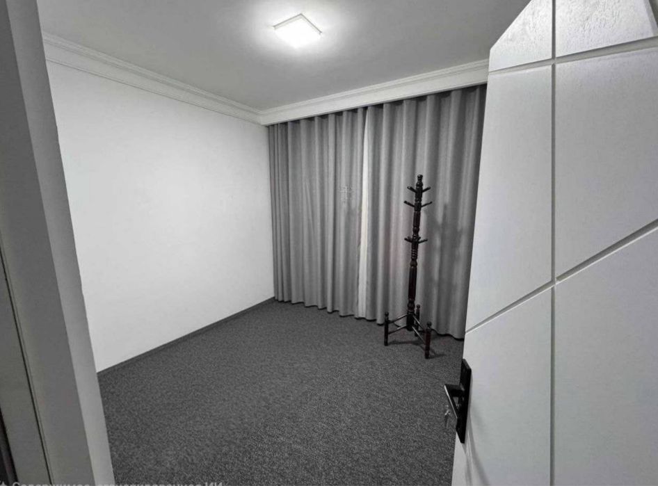 Циолковский|Паркентский|офис|Шоурум|логистика|авиакасса|150м2+500м2