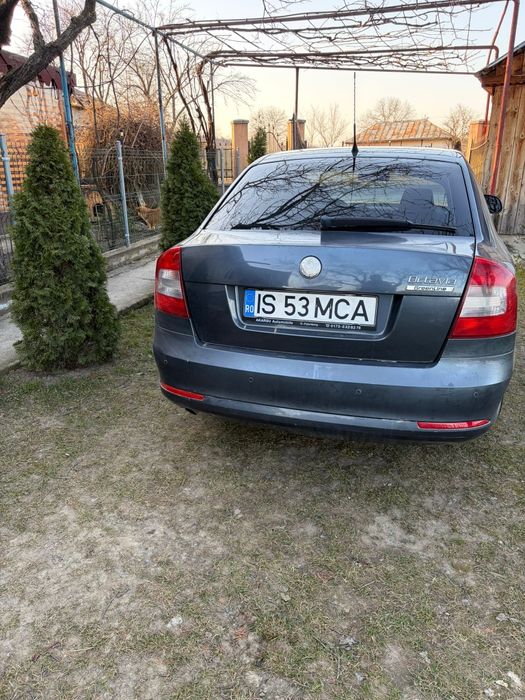 De vânzare Skoda Octavia 1.6 TDI – 2010 cutie manuala

Vând Skoda O