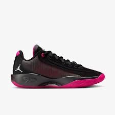 Баскетбольные кроссовки Jordan Luka 77