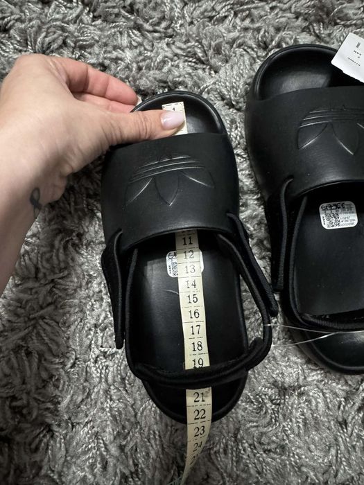 Slapi Adilette Adifoam