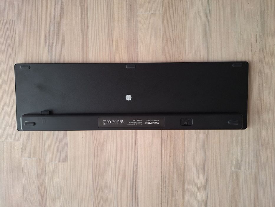 Продавам безжична клавиатура Canyon CNS HBTK11B