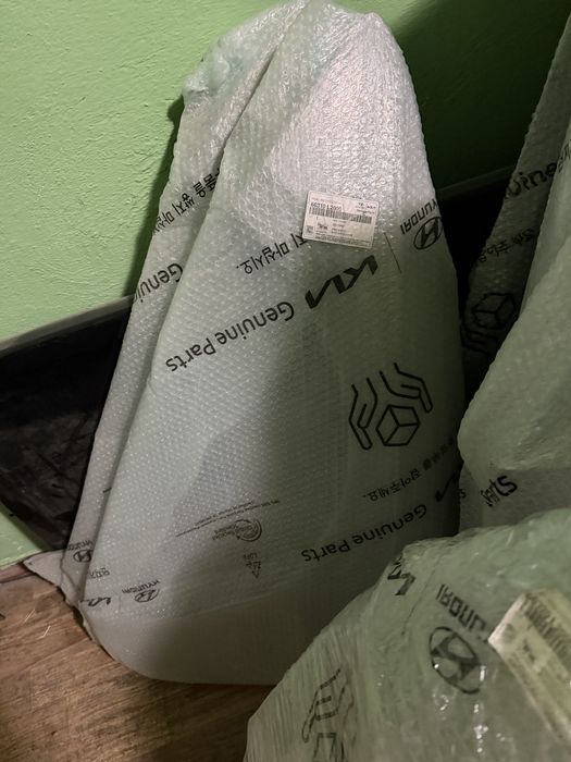 Крыло заднее соната оригинал новый