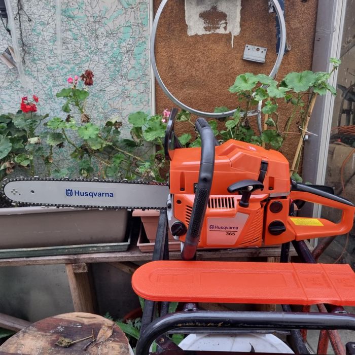 Продава резачка Хус Варна 365 на супер цена