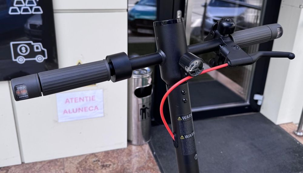 Amanet F28 :Trotineta electrica pliabila  Scooter Elite (N)