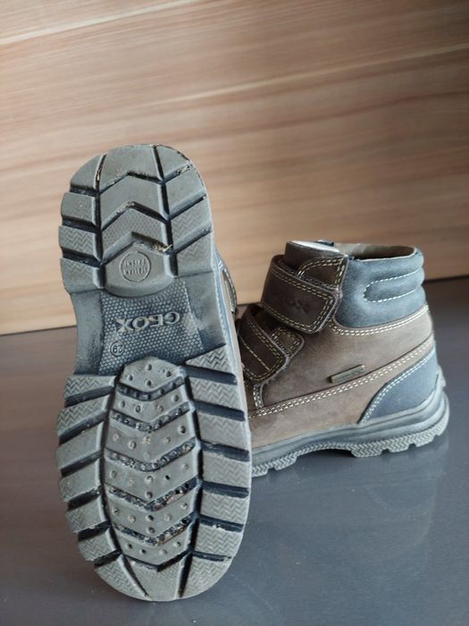 Детски боти Geox