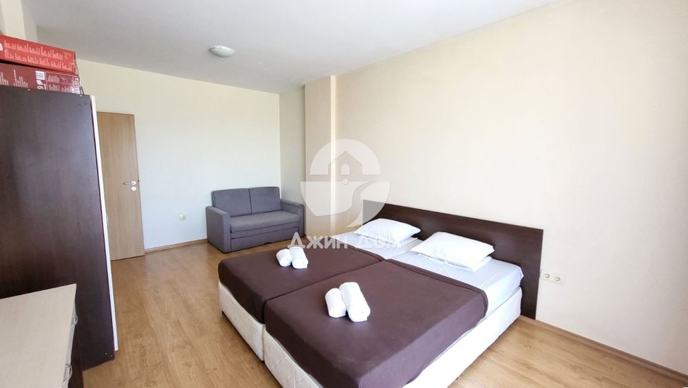 Продава се Двустаен апартамент в к.к. Слънчев бряг - 61 кв.м за 585 €/кв.м - Снимка #3