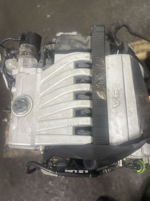 Двигатель AXZ на Volkswagen passat б6