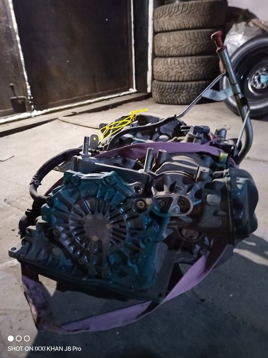 Продам АКПП Мазда MPV