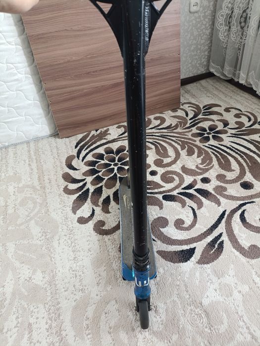 Продам самокат трюковой метро