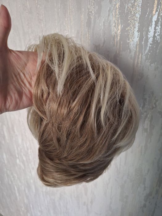 Продам парик новый