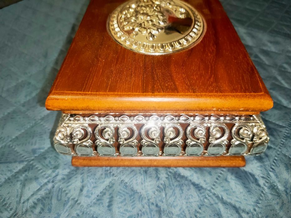 Cutie de bijuterii argint