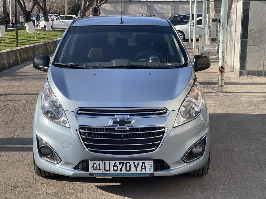 Spark sotiladi, Спарк сотилади delfin rang