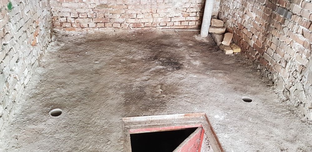 Гараж из кирпича