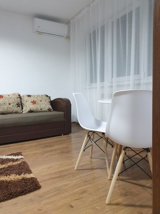 Apartament 2 camere Malu Rosu