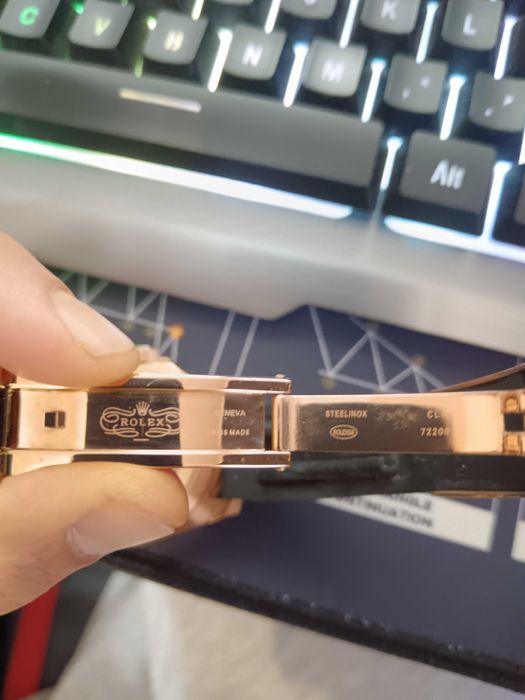 Часовникци Rolex Cartier Richard Mille