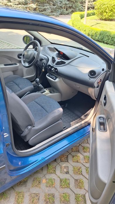 Twingo 1.2 benzina 2009 vind/ schimb