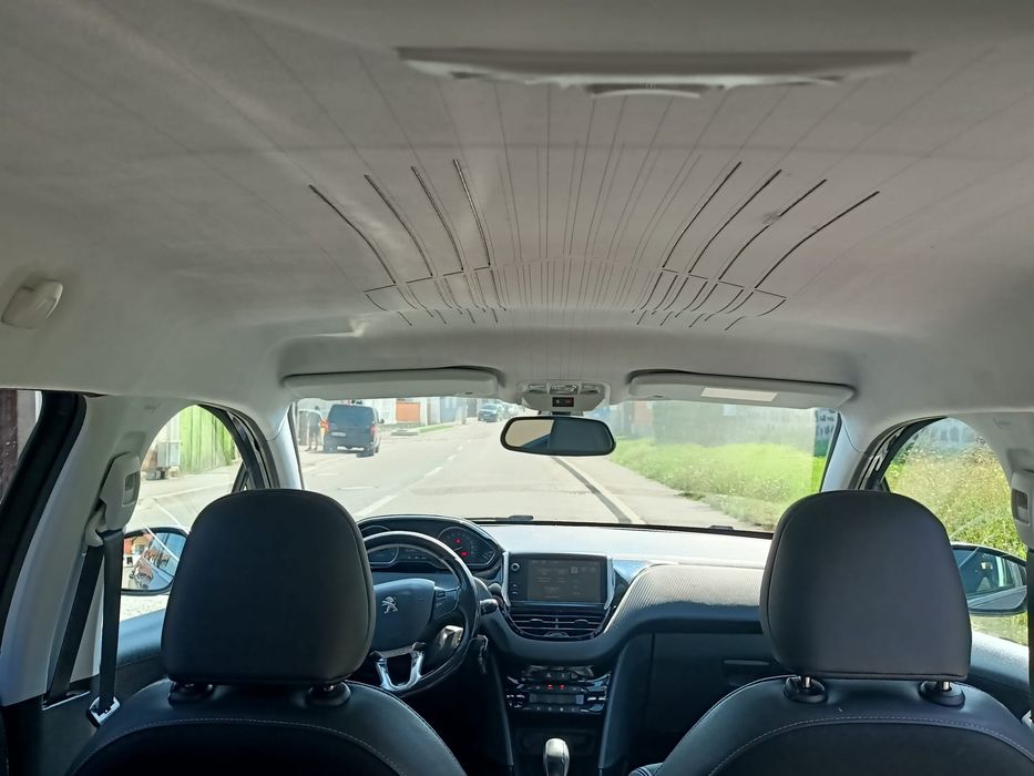 Peugeot 2008 din 2016