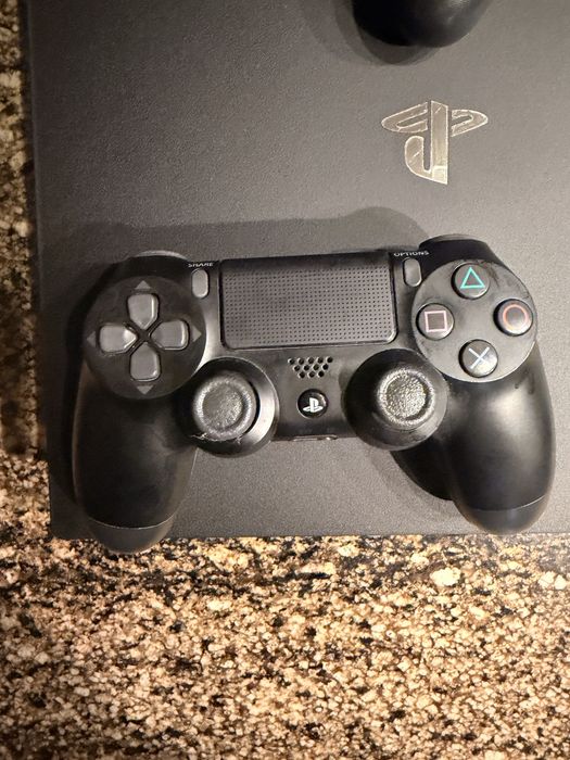 PlayStation 4 pro, 1TB