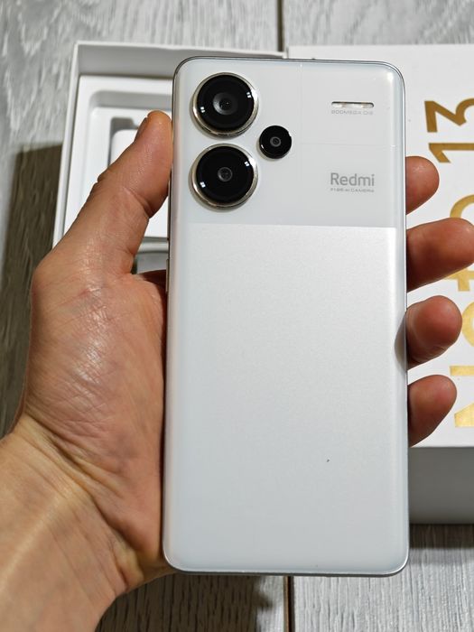 Redmi Note 13 Pro Plus 512 gb Ram 12 5G