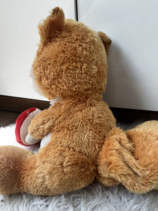 Продавам плюшена играчка - лисичка