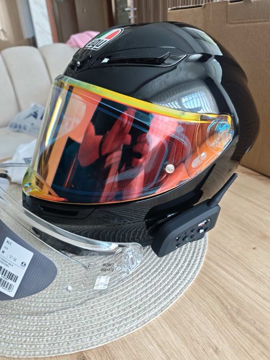 Каска AGV K6 S Размер М